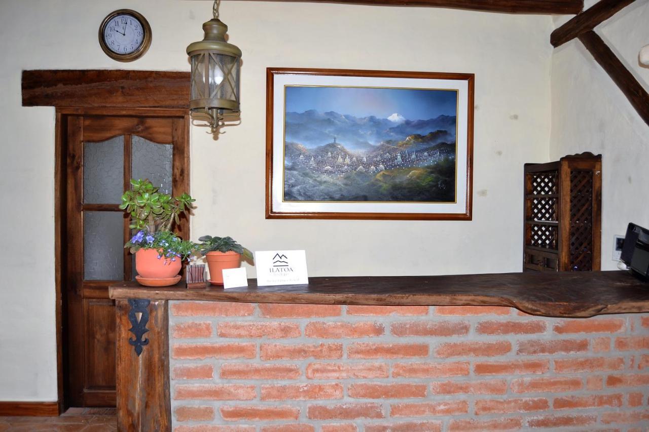 Ilatoa Lodge Quito Bagian luar foto